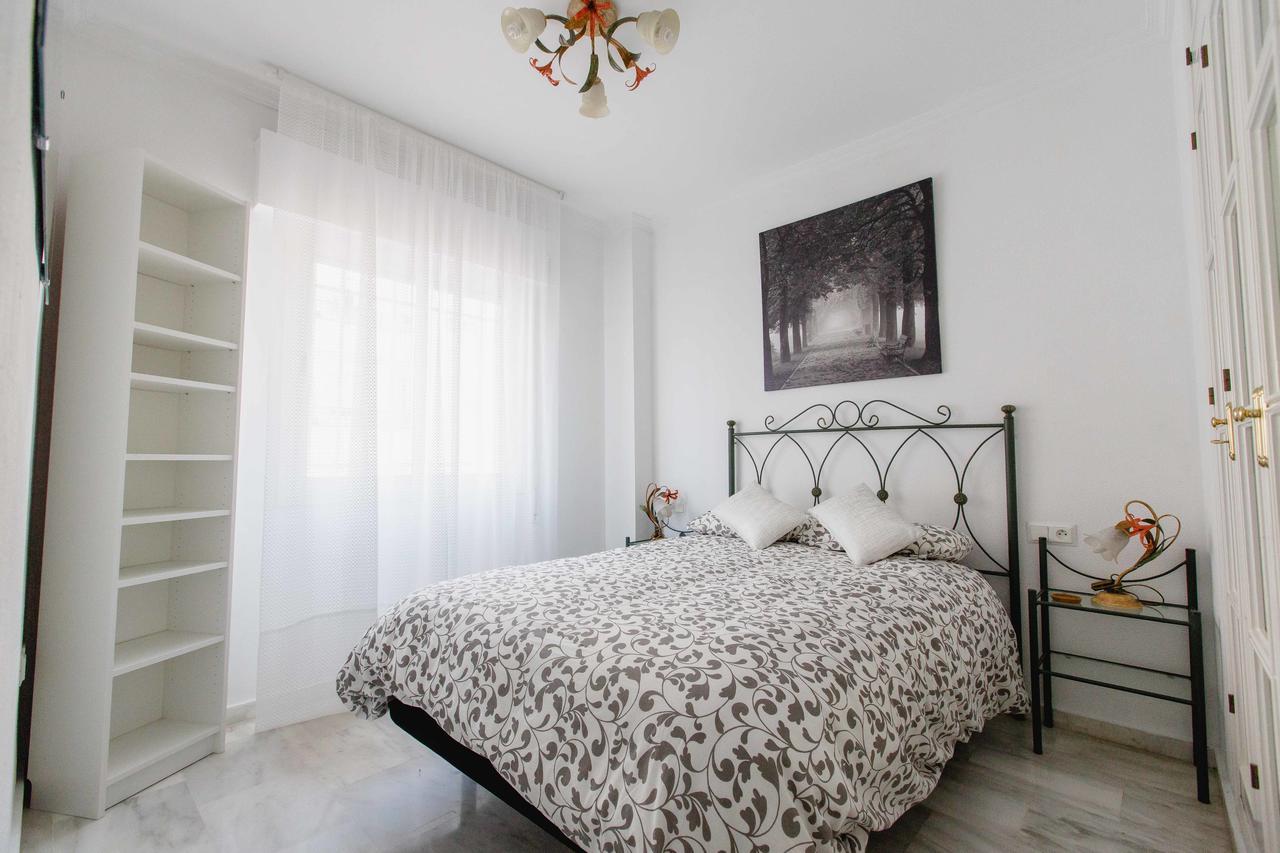 Apartamentos Las Huertas Кадис Екстериор снимка